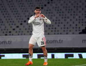 Jota Silva ilk kez 11’de başladığı maçta golünü attı