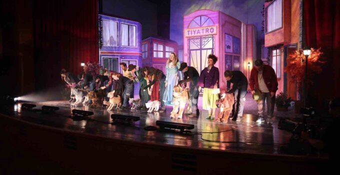 Karagöz Kukla ve Gölge Oyunları’na renkli açılış