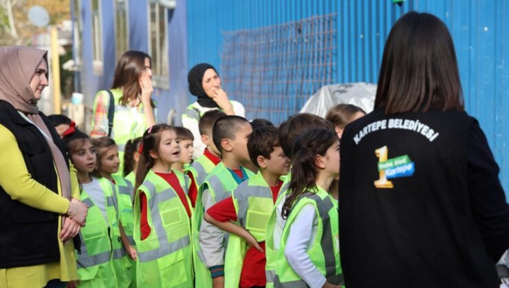 Kartepe’de öğrencilere geri dönüşüm bilinci aşılanıyor
