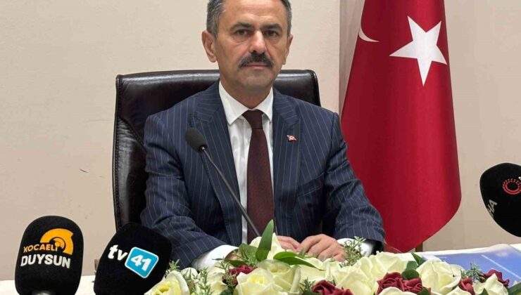 Kocaeli Valisi Aktaş: “Gemide 1 kişi kaldı, kurtarma çalışmaları sürüyor”