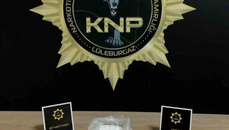 Lüleburgaz’da motosikletli şahıslardan uyuşturucu çıktı