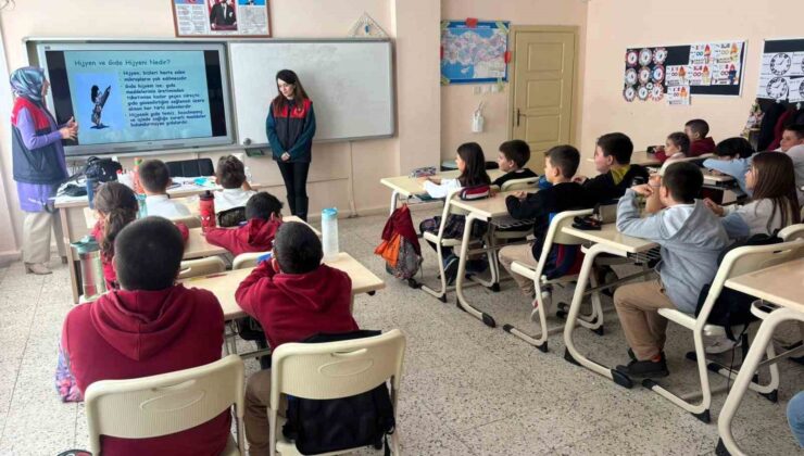 Lüleburgaz’da öğrencilere su verimliliği, gıda israfı ve beslenme eğitimi verildi