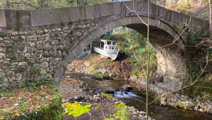 Milli Mücadele’nin tanığı 150 yıllık taş köprü zamana meydan okuyor