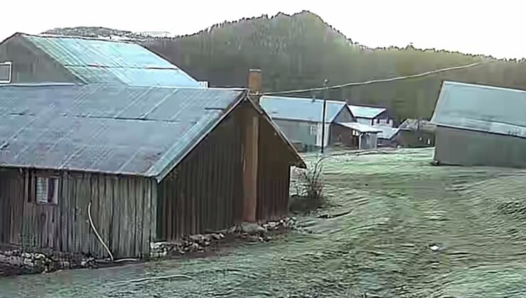 Sakarya’da mevsimin ilk karı yağdı