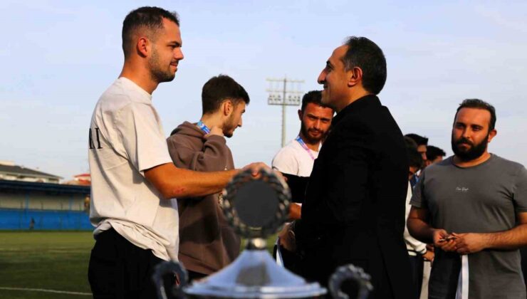 SUBÜ ev sahipliğinde düzenlenen ÜNİLİG Futbol Bölge Şampiyonası tamamlandı