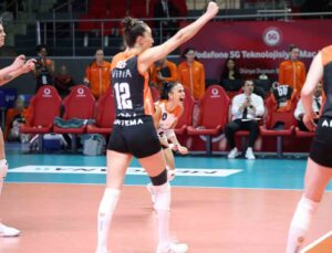 Sultanlar Ligi: Türk Hava Yolları: 0 – Eczacıbaşı Dynavit: 3