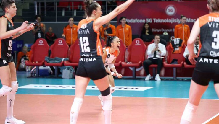 Sultanlar Ligi: Türk Hava Yolları: 0 – Eczacıbaşı Dynavit: 3