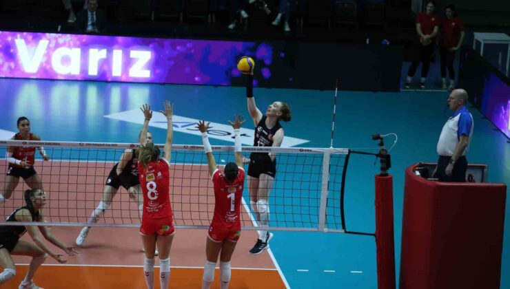 Türk Hava Yolları, Avarca de Menorca’yı 3-1 mağlup etti