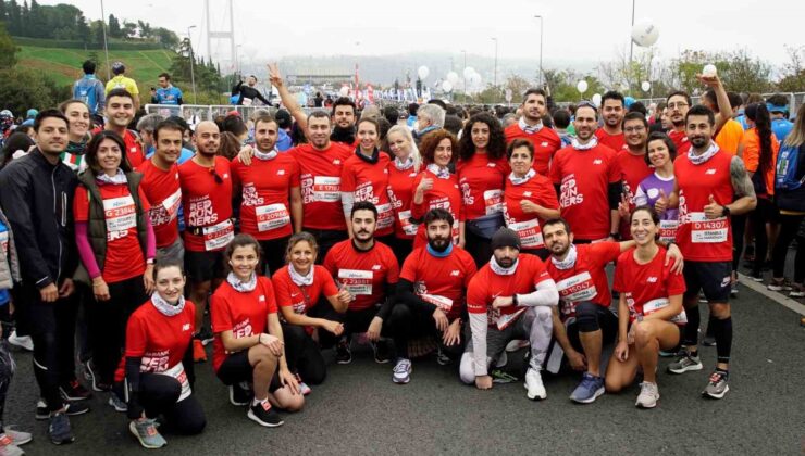 Akbank’ın girişimleriyle binlerce gönüllü sürdürülebilir bir gelecek için sorumluluk alıyor