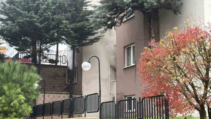 Arnavutköy’de Kiptaş konutlarında yangın paniği blok boşaltıldı