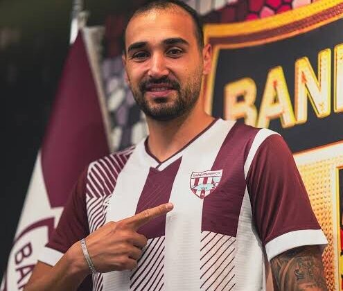 Bandırmasporlu futbolcu Tolga Kalender, bahis soruşturmasında gözaltına alındı