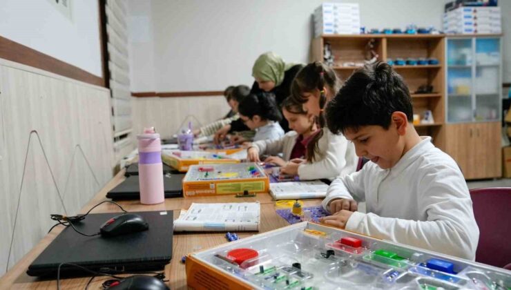 Başiskele Çocuk Akademisi’nde yeni dönem eğitimleri başladı