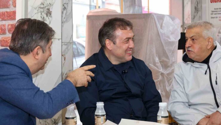 Bilecik Valisi Faik Oktay Sözer bu ilginç hikayeyi gülerek dinledi