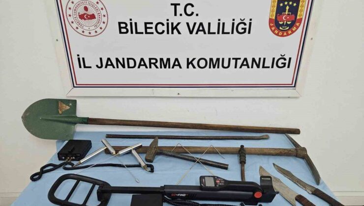 Bilecik’te define avcıları suçüstü yakalandı