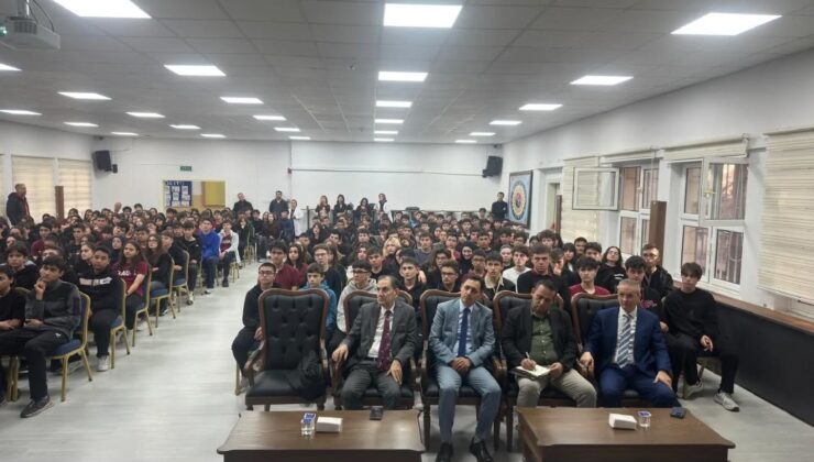 Bilecik’te eğitimde yapay zekâ semineri