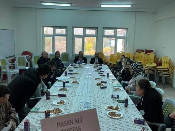 Bilecik’te öğrencilerle kitap okuma projesi hayata geçirildi