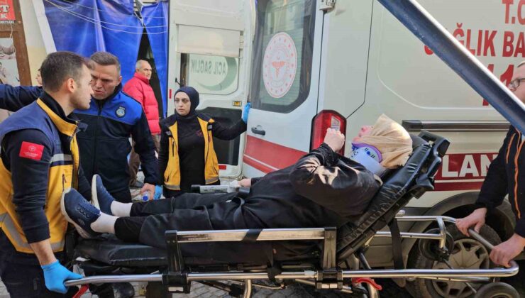 Bozuk zeminde ayağı takılan kadın yere düşerek yaralandı