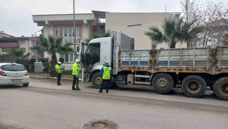 Büyükşehir, ağır tonajlı araç denetimlerini sürdürüyor