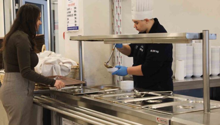 Büyükşehirde engeller sevgiyle aşılıyor