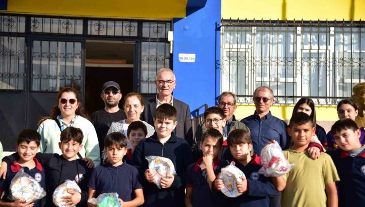 Büyükşehir’den okullara spor ekipmanı desteği