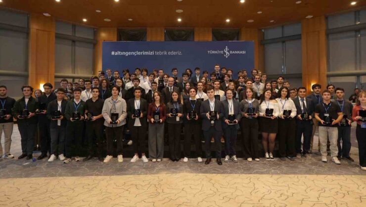 ’Altın Gençler’ geleneğiyle 54 yılda 4 bine yakın genç ödüllendirildi