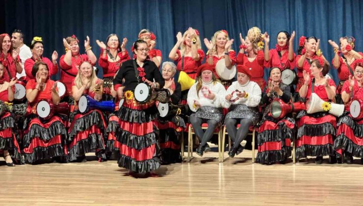 Engelli bireyler, darbuka ritim grubunun konseriyle eğlendi