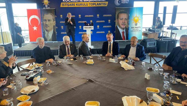 Eski bakan Osman Pepe’den “Yeni Yalta yazılıyor” uyarısı