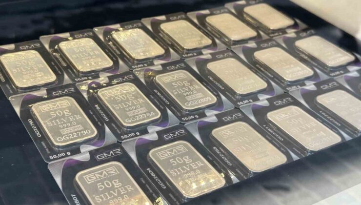 Gümüş rekor kırmaya devam ediyor