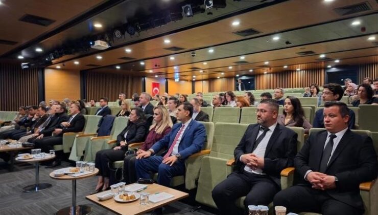 İl Müdürü Damkacı, hastaların doğru ve hızlı biçimde yönlendirilmesinin önemine dikkat çekti