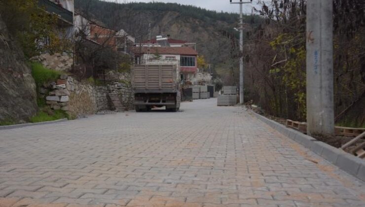 Kayıboyu Mahallesinde cadde ve sokaklar yenileniyor