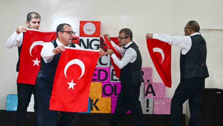 Kırklareli’nde özel bireylerin yetenekleri dakikalarca alkışlandı