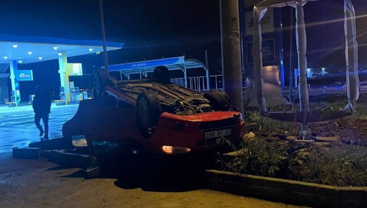 Lüleburgaz’da takla atan otomobildeki 2 kişi yaralı olarak kurtuldu