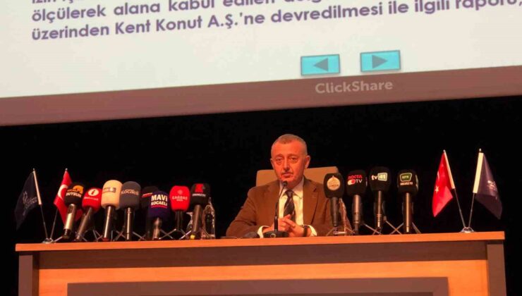 Mecliste gerginlik sürerken CHP’li meclis üyesinin attığı mesaj ortaya çıktı