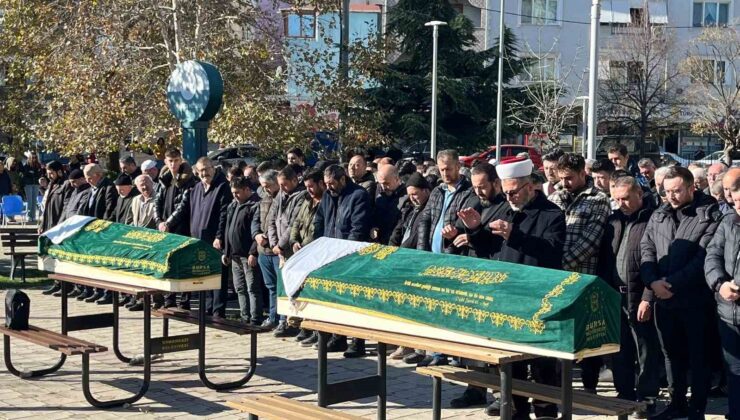 Öldürüp intihar etmişti, kızıyla yanyana toprağa verildi