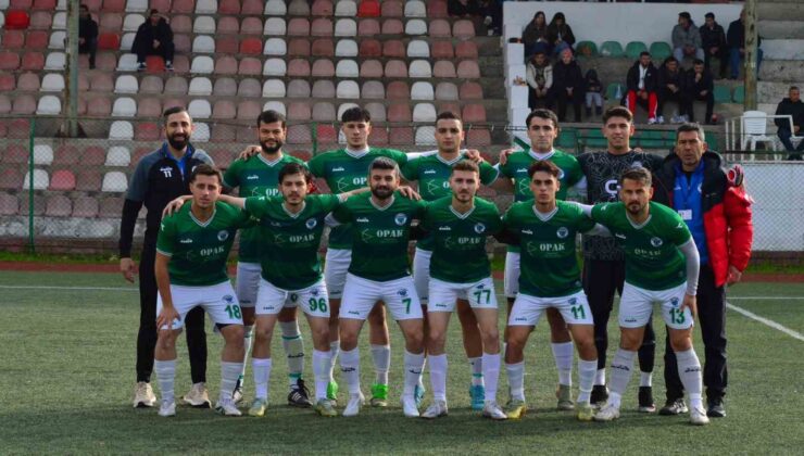 Osmaneli Gençlerbirliği Spor kayıpsız devam ediyor