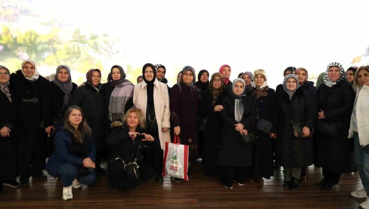 Osmangazi Belediyesi’nden kadınlara kültür gezisi