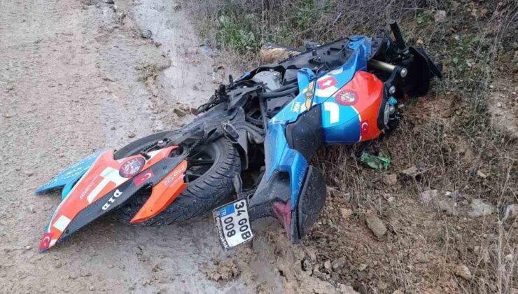 Otomobil ile motosikletin çarpıştı;1 yaralı