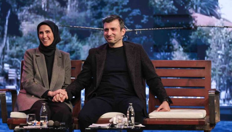 Selçuk Bayraktar: “Geleceğe yürüyebilmek için farklı olmanız gerekiyor”