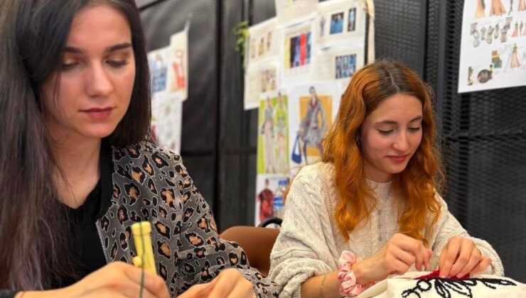 SUBÜ öğrencileri keçe üretimini deneyimledi