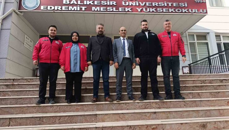T3 Vakfı’dan Edremit Meslek Yüksekokulu’na TEKNOFEST ziyareti