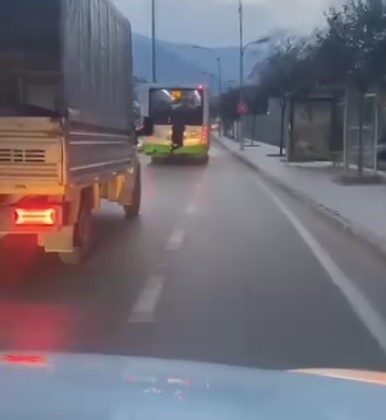 Trafikte tehlikeli anlar