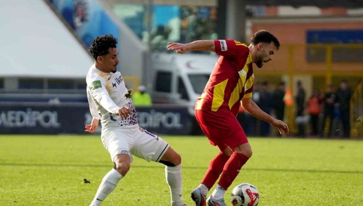 Trendyol Süper Lig: Eyüpspor: 0 – Kayserispor:0 (İlk yarı)