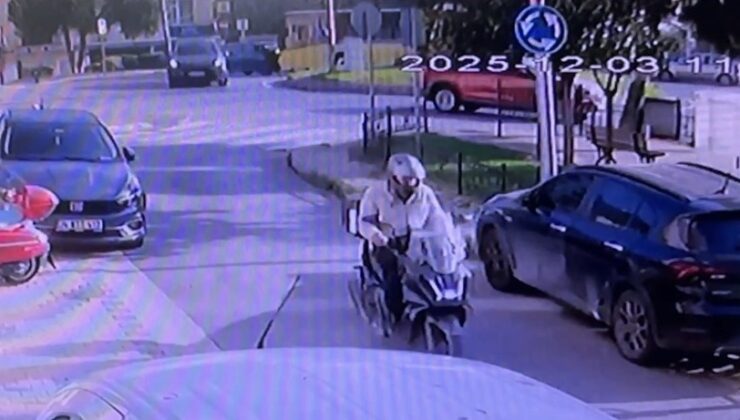 Üsküdar’da börekçiye dalan İETT otobüsünün o anları kamerada