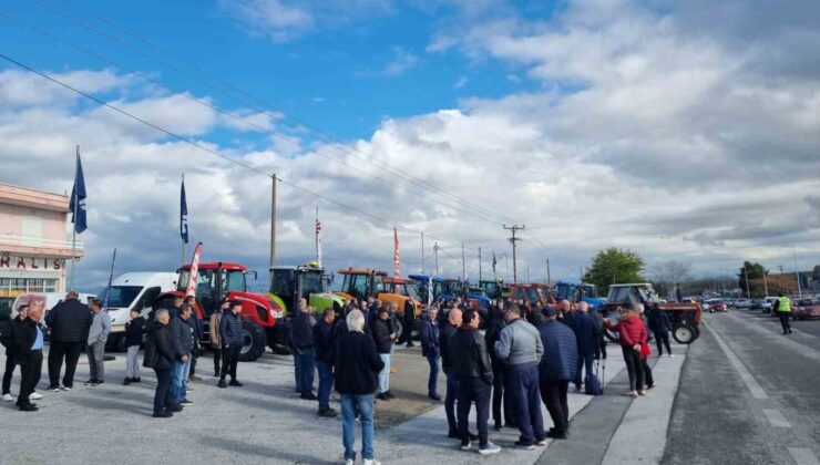 Yunanistan’da çiftçiler yol kapattı, polisle gerilim arttı