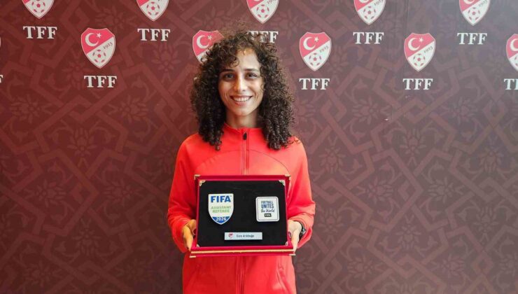 Esra Arıkboğa: “İnşallah yakın zamanda Süper Lig’de kadın bir hakemi sahada görebileceğiz”
