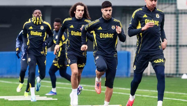 Fenerbahçe, Gençlerbirliği maçının hazırlıklarını tamamladı