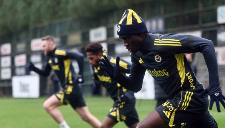 Fenerbahçe’de, Trabzonspor maçı hazırlıkları başladı
