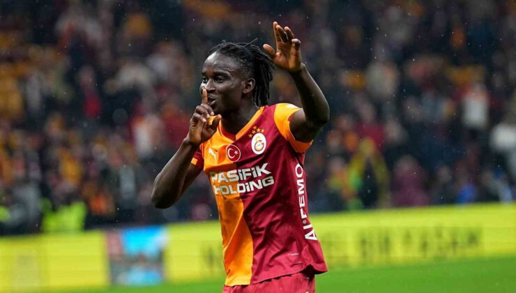 Galatasaray’da Renato Nhaga ilk maçına çıktı