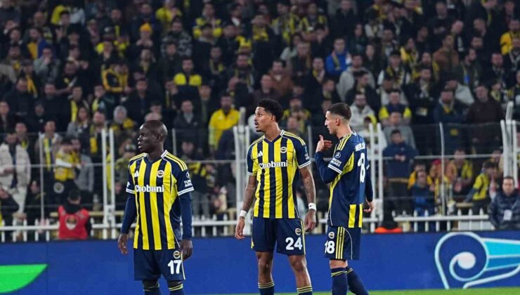 Jayden Oosterwolde ve Fred, cezalı duruma düştü