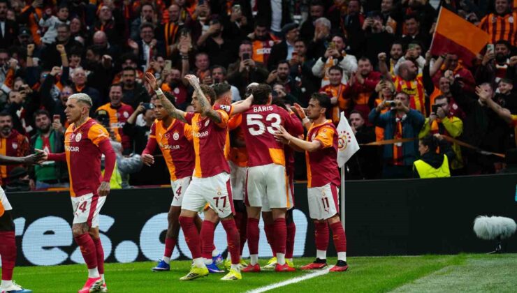 UEFA Şampiyonlar Ligi: Galatasaray: 1 – Juventus: 2 (İlk yarı)